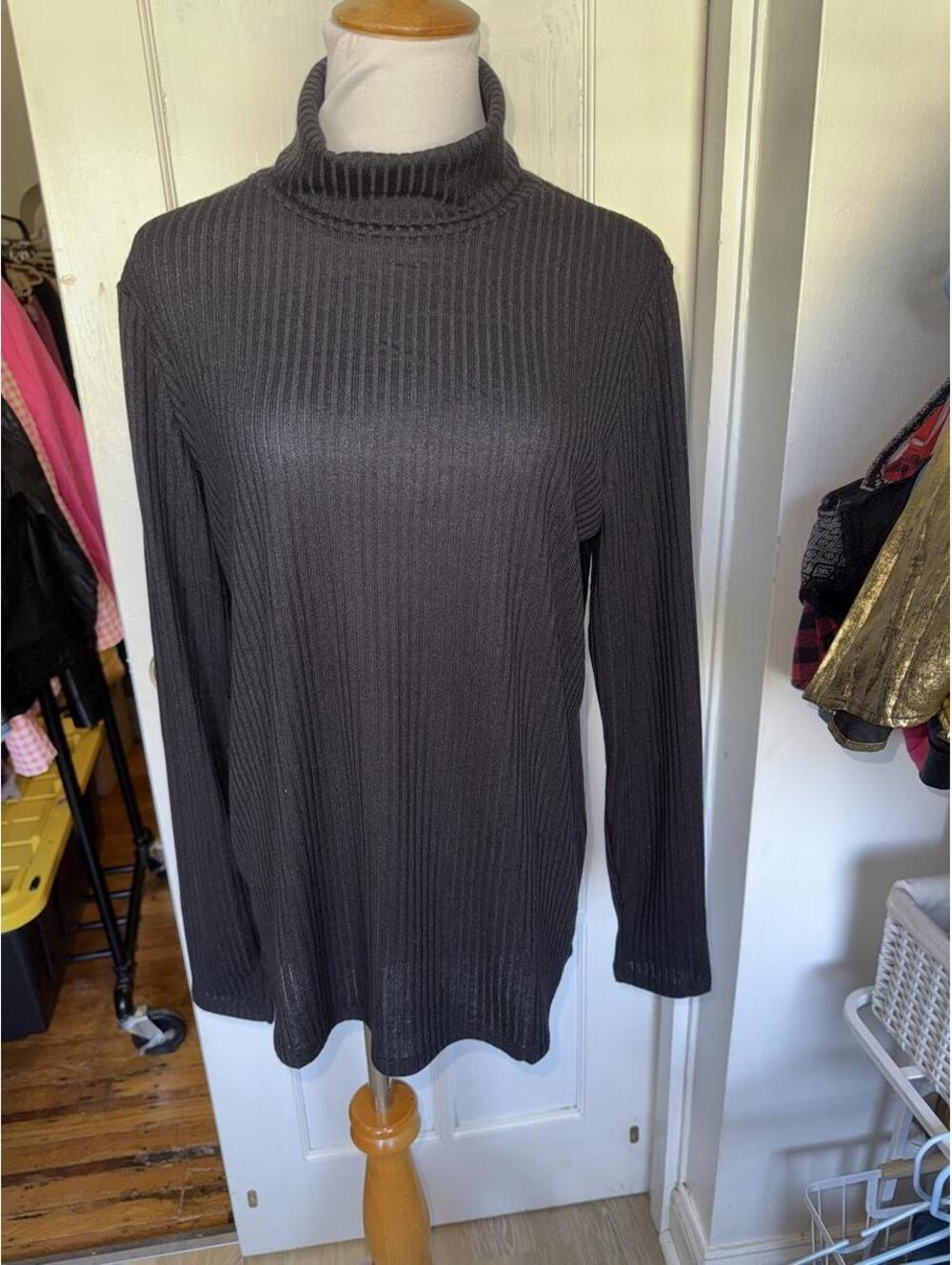 Iman ribbed turtleneck